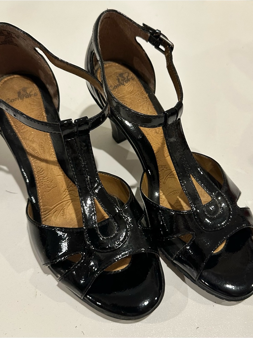 Comfort Colors Black Patent T-Strap Heels